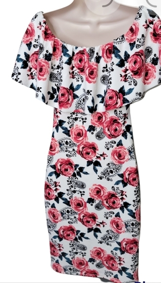 Almost Famous Size S floral off shoulder dress Valentines - Picture 2 of 6